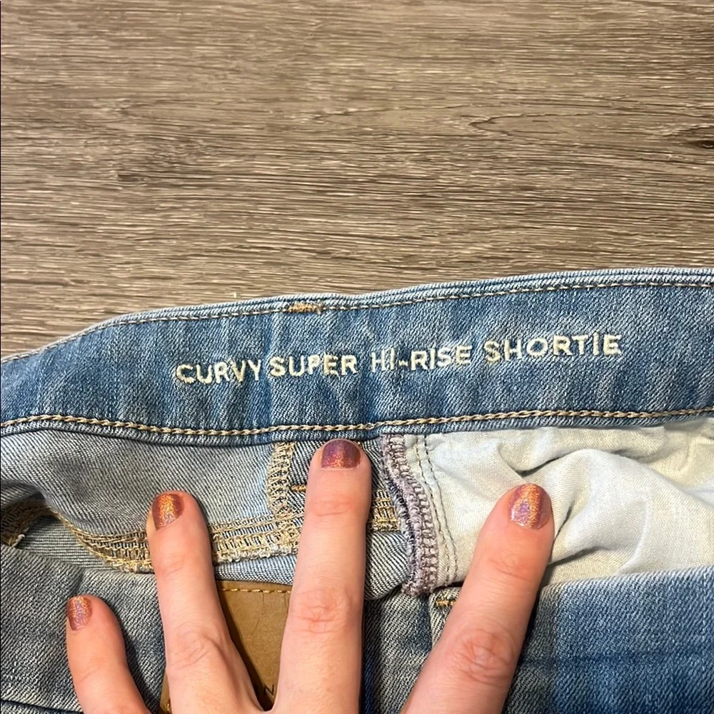 American Eagle Curvy Super Hi-Rise Shortie - Picture 3 of 7